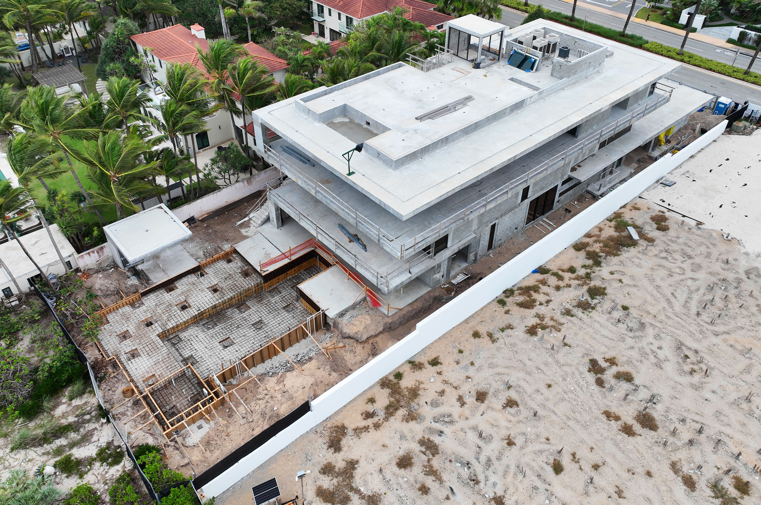 125 Ocean Blvd in Golden Beach