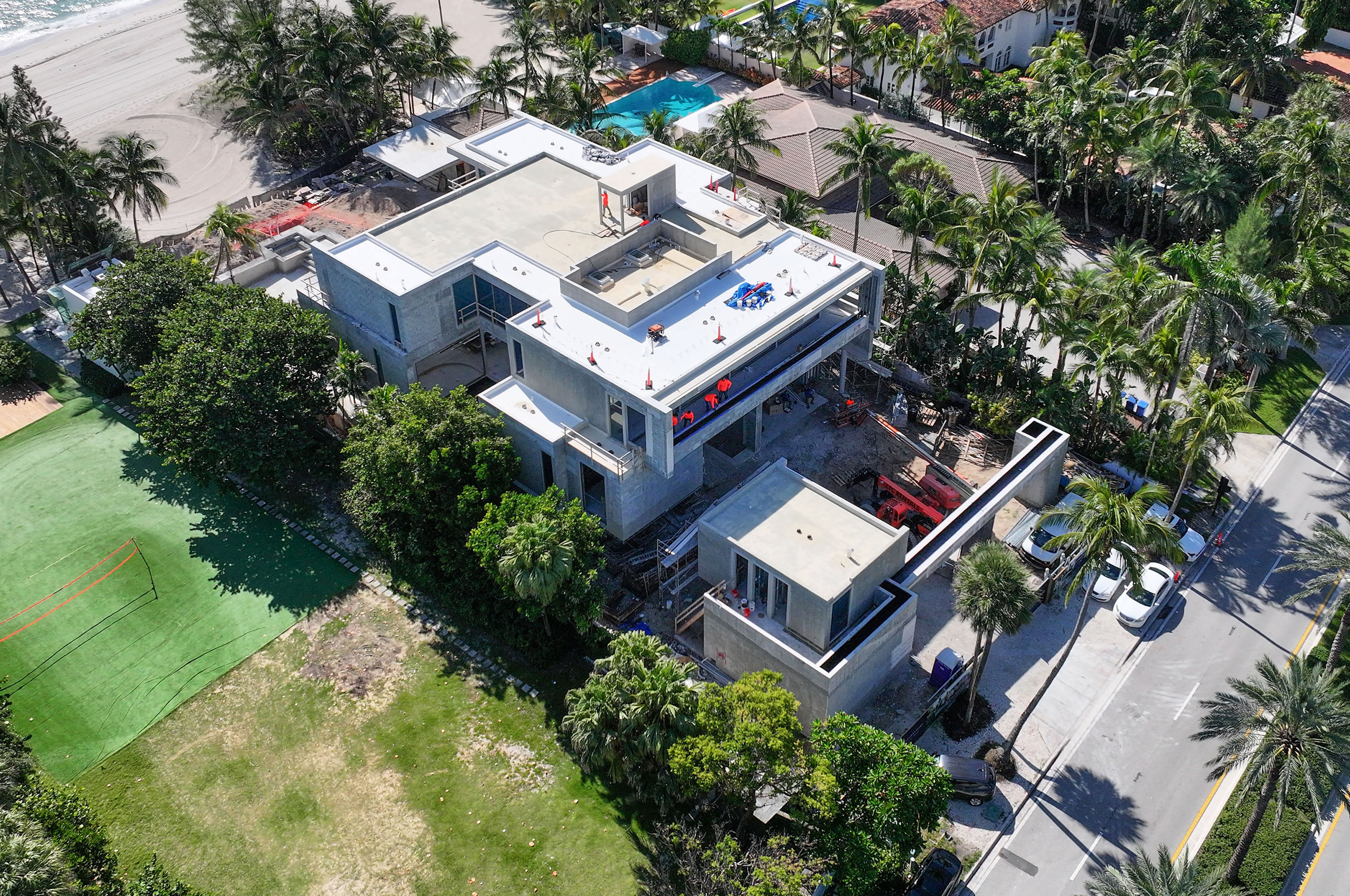 215 Ocean Blvd