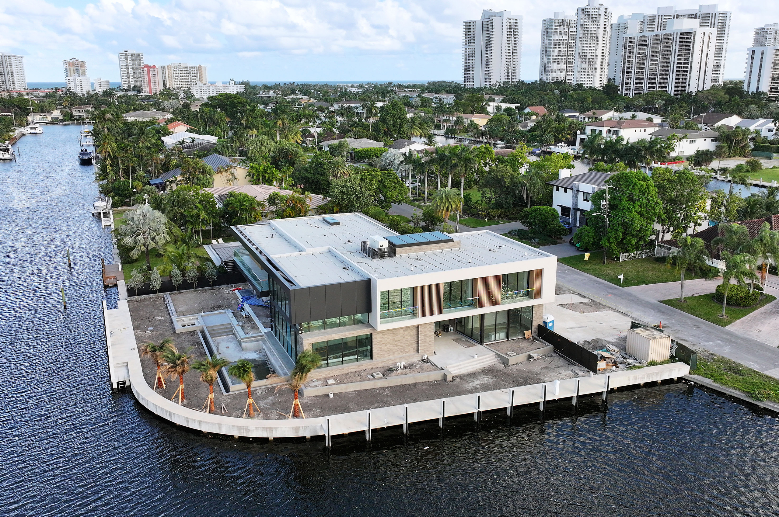 466 Poinciana