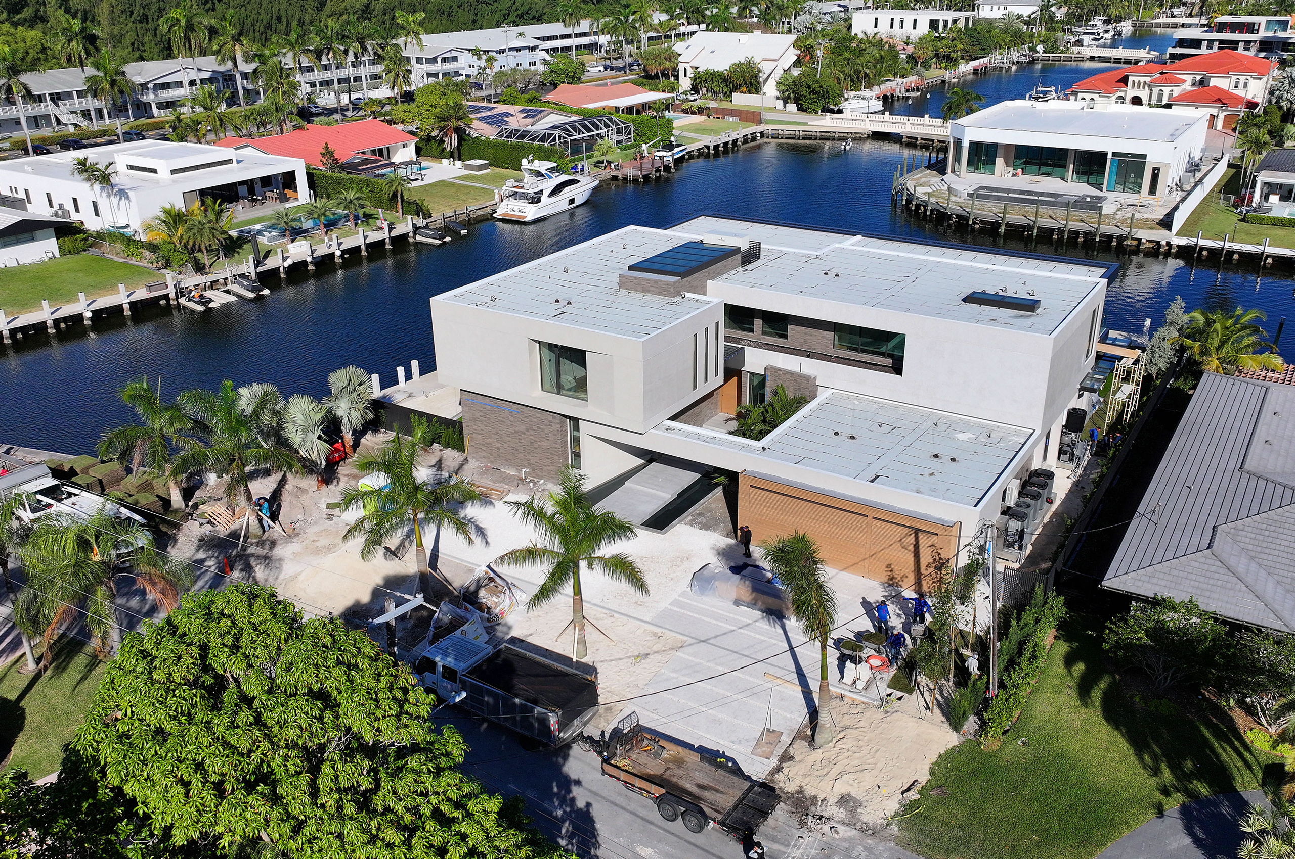 466 Poinciana Drive